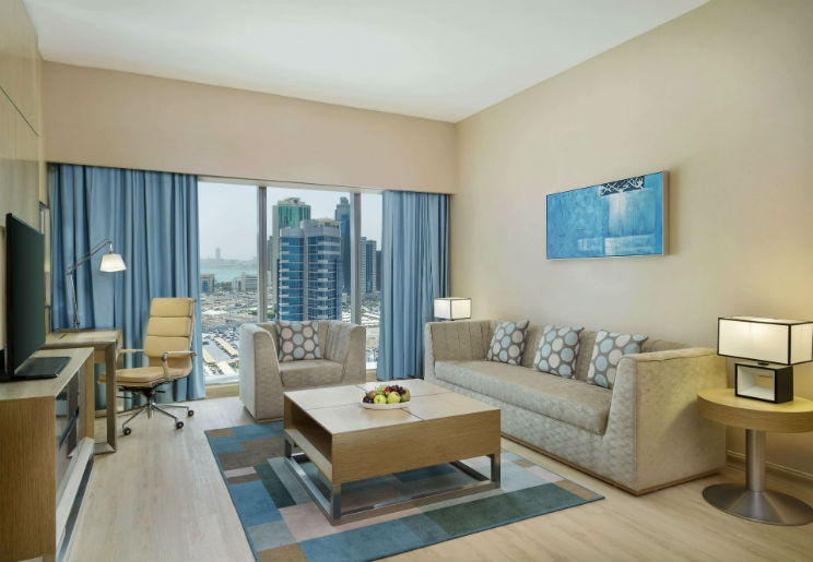 50932_Living Room_Executive Suite_1-min